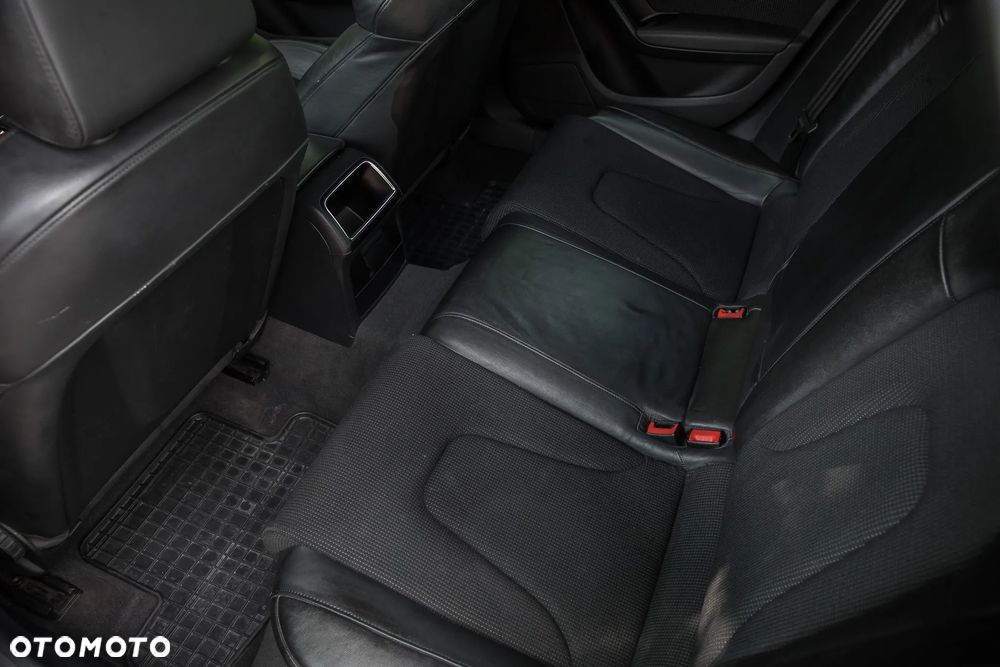 Audi A4 Limousine 2.0 TFSI S line Sportpaket (plus) - 28
