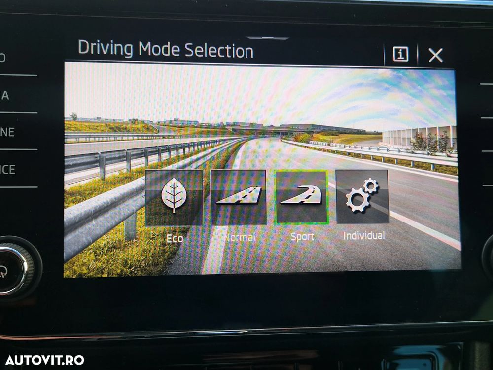 Skoda Superb 2.0 TDI DSG Ambition - 21