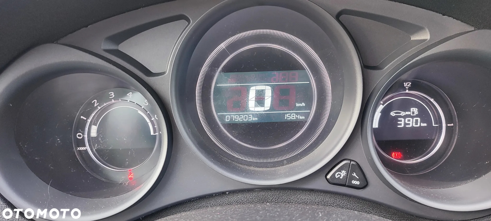 Citroën C4 BlueHDi 100 Stop&Start 86g Selection - 15
