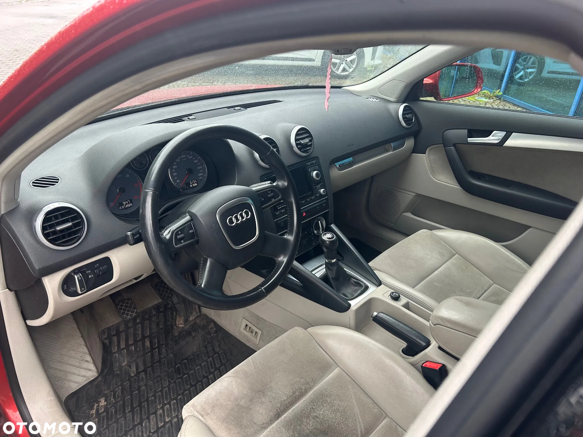 Audi A3 2.0 TDI Sportback DPF quattro Ambition - 9