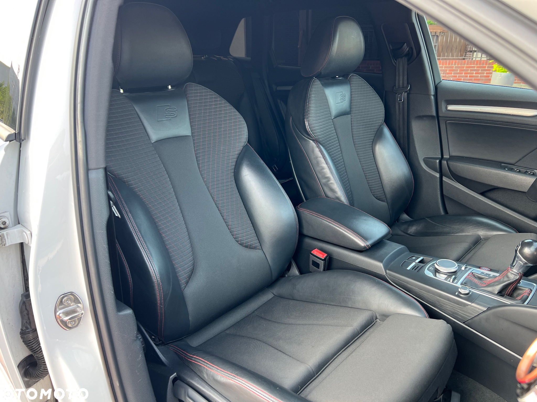 Audi S3 TFSI Sportback quattro S tronic - 14