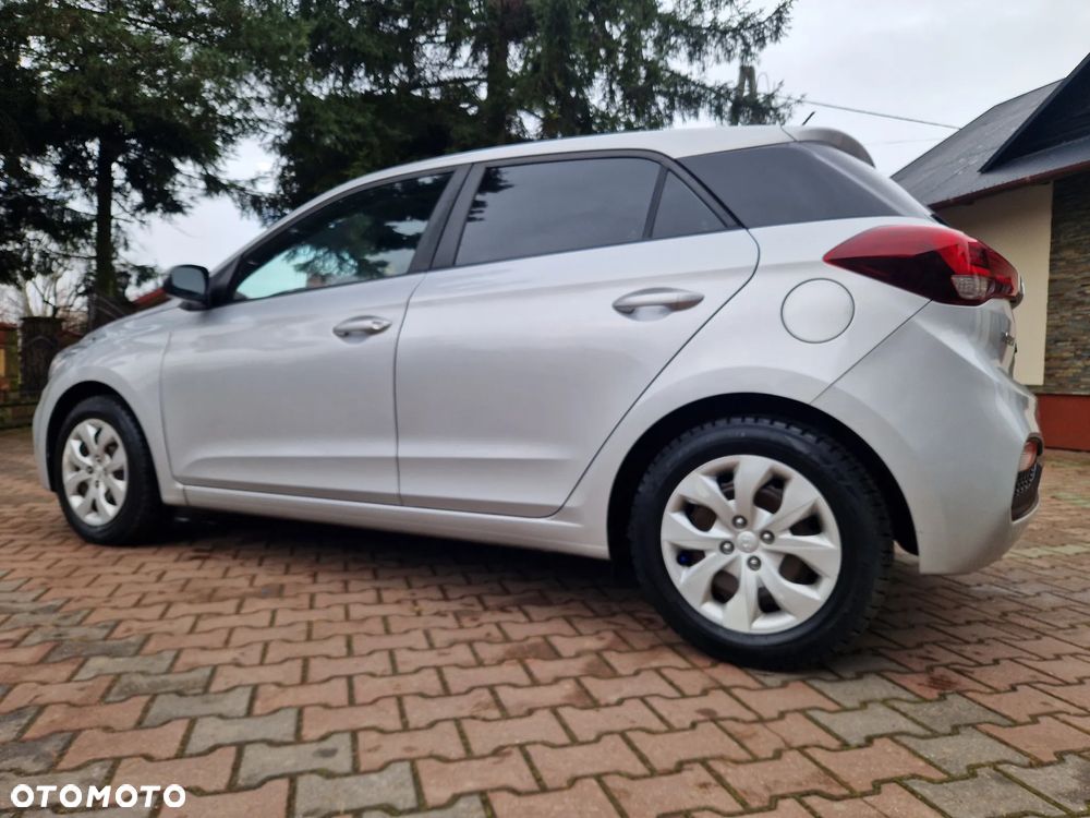 Hyundai i20 1.2 Comfort - 4