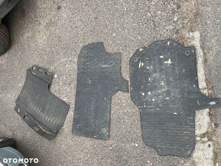 Dywaniki wycieraczki Crafter oryginalne 17-20r. - 1