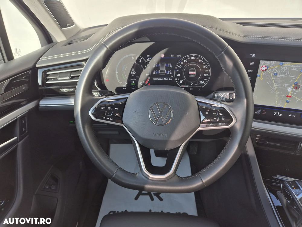 Volkswagen Touareg V6 TSI eHybrid PHEV Elegance - 17
