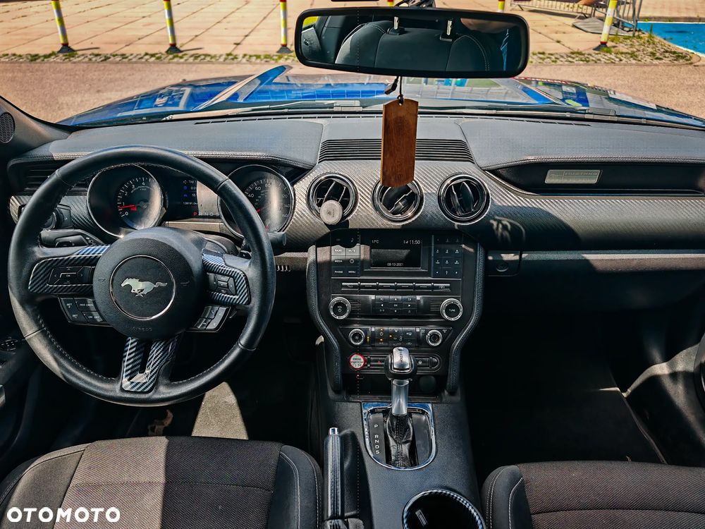 Ford Mustang 3.7 V6 - 12