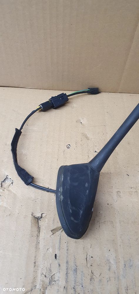 Antena dachowa radia Ford Kuga MK1 AM5T-18828-BB - 2