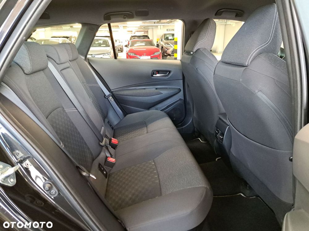 Toyota Corolla 1.8 Hybrid Comfort - 15