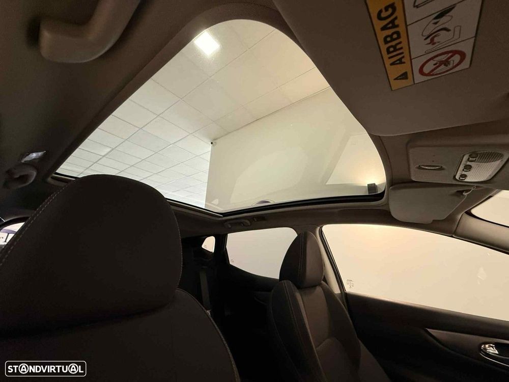 Nissan Qashqai 1.5 dCi N-Connecta - 16