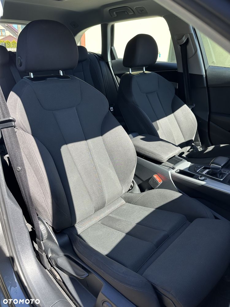 Audi A4 Avant 40 TFSI S tronic - 17