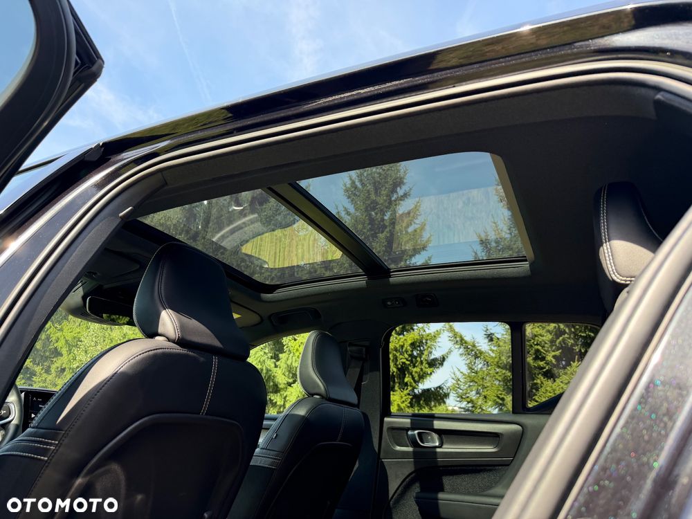 Volvo XC 40 T3 Geartronic RDesign - 17