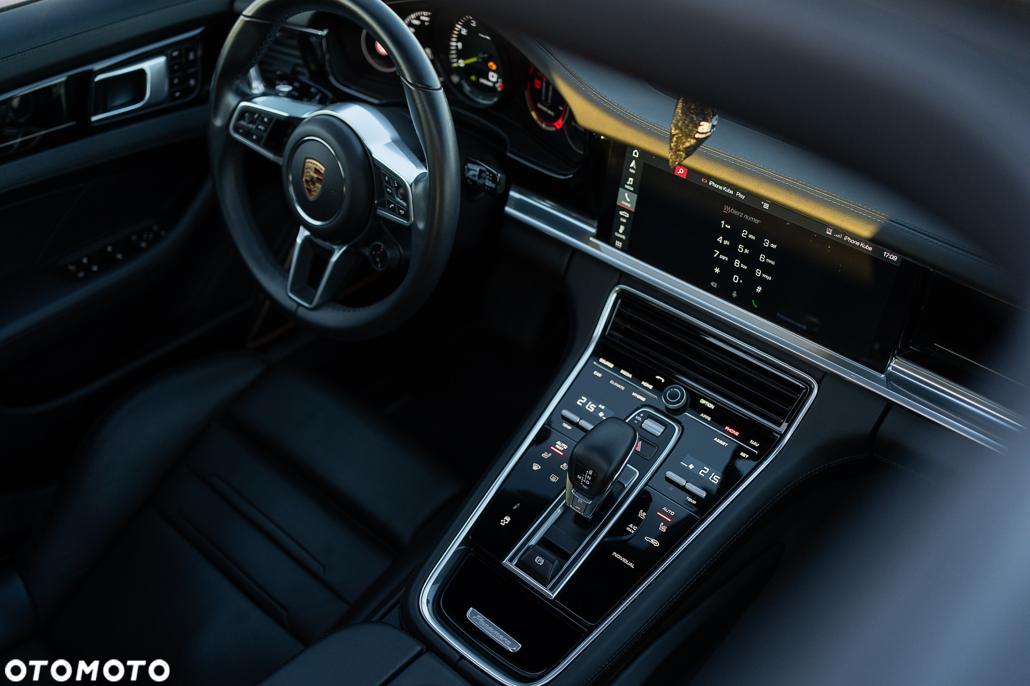 Porsche Panamera 4 E-Hybrid 10 Years Edition - 15