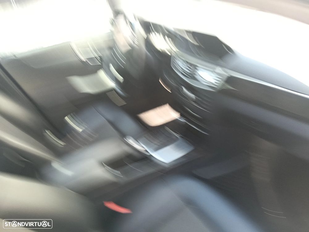 Mercedes-Benz E 250 CDI Avantgarde BE Auto. - 19