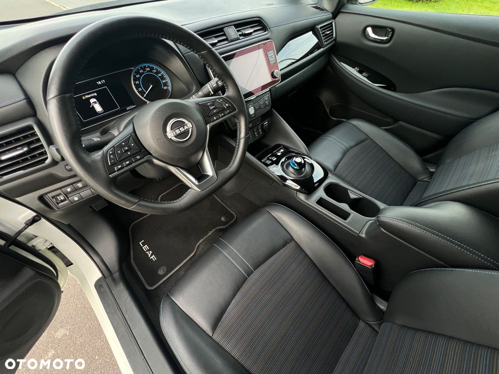 Nissan Leaf 62 kWh e+ N-Connecta - 22
