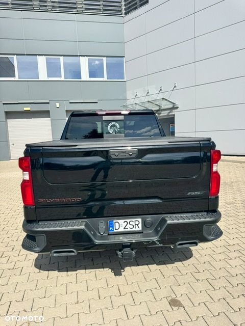 Chevrolet Silverado - 5