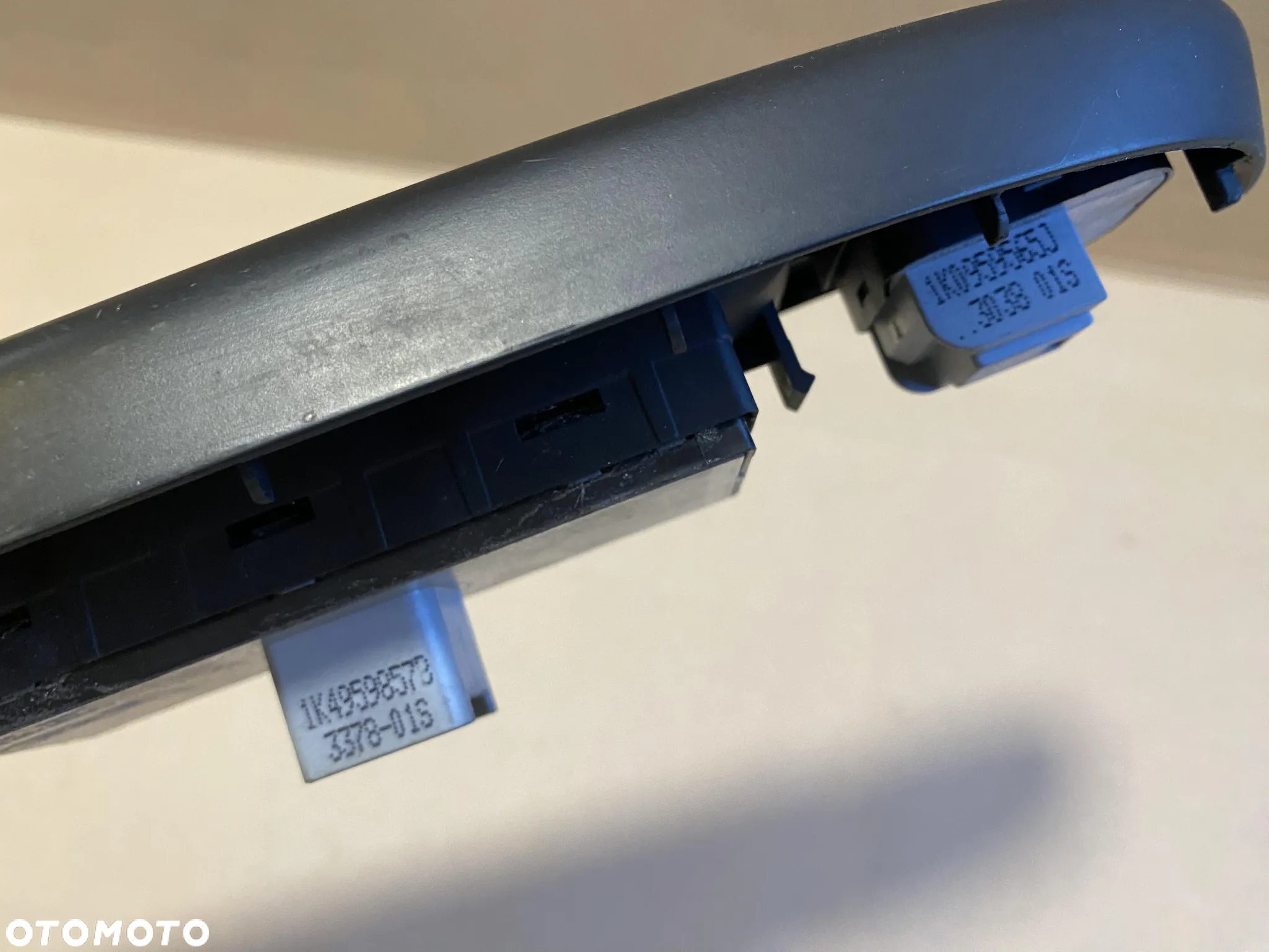 Przełączniki szyb panel sterowania Volkswagen Passat B6 lewy przód OE - 4