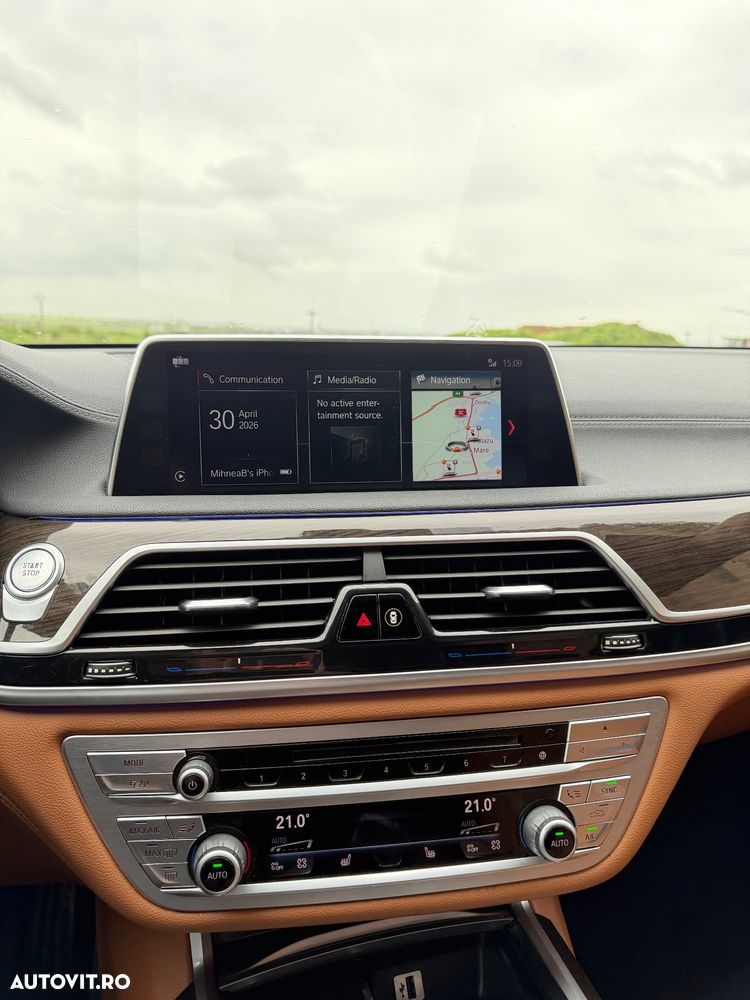BMW Seria 7 - 11