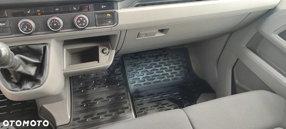 Volkswagen CRAFTER - 31