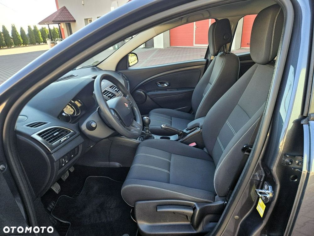 Renault Megane 1.6 16V 110 Authentique - 21