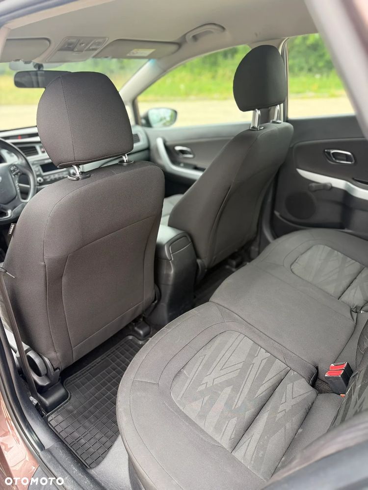 Kia Ceed 1.6 GDI M - 11