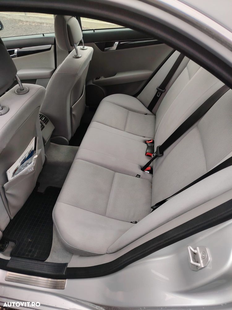 Mercedes-Benz C 180 CGI BlueEfficiency T-modell EU5 - 9