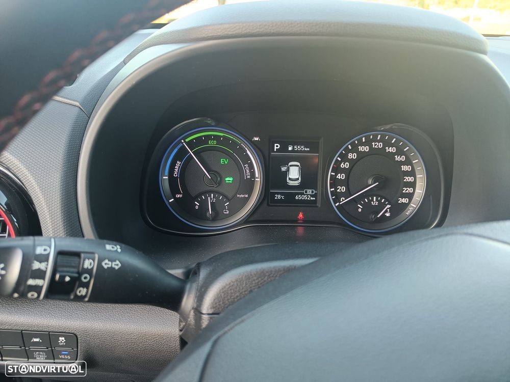 Hyundai Kauai 1.6 GDi HEV Premium — fotografia 10
