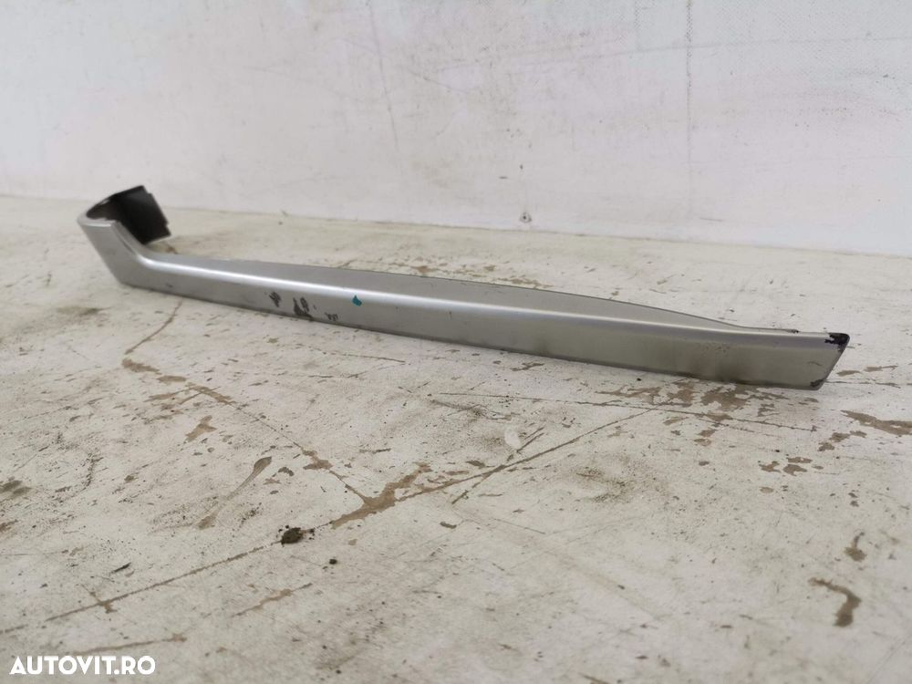 Ornament Bara Spate Dreapta Land Rover  Range Rover Vogue 4 2012 2013 - 3