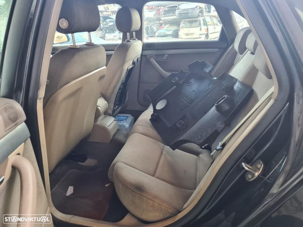 PÁRA-CHOQUES DIANTEIRO AUDI A4 BERLINA 8E - 10