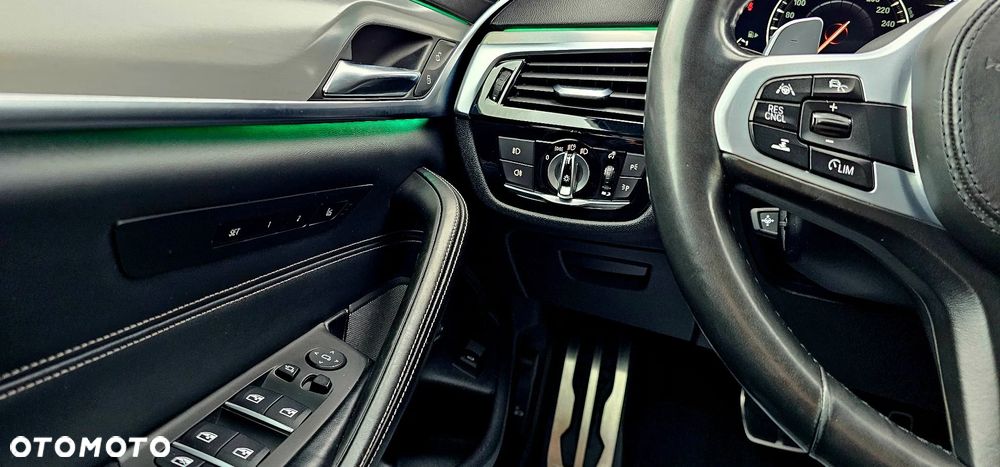 BMW Seria 5 540i xDrive GPF M Sport sport - 13