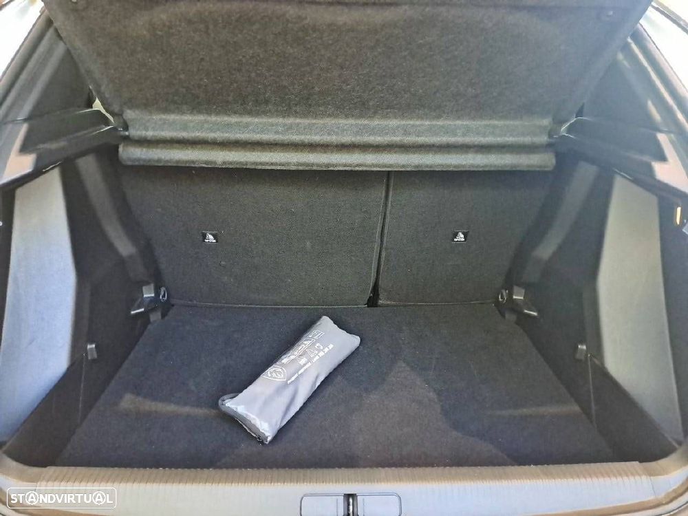 Peugeot 2008 1.2 Style - 6