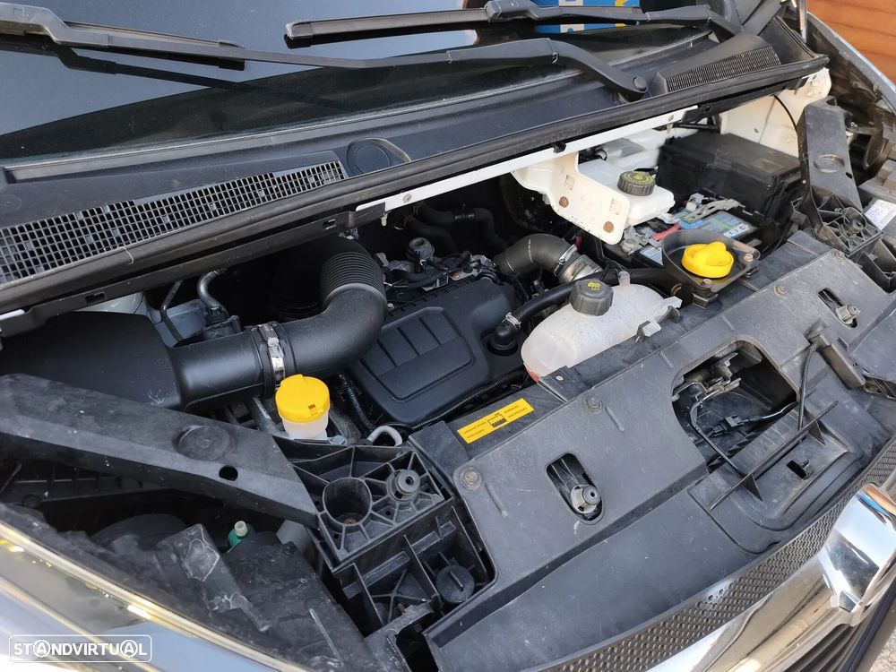 Opel Vívaro 1.6 CDTI 120cv Iva Dedutível - 21