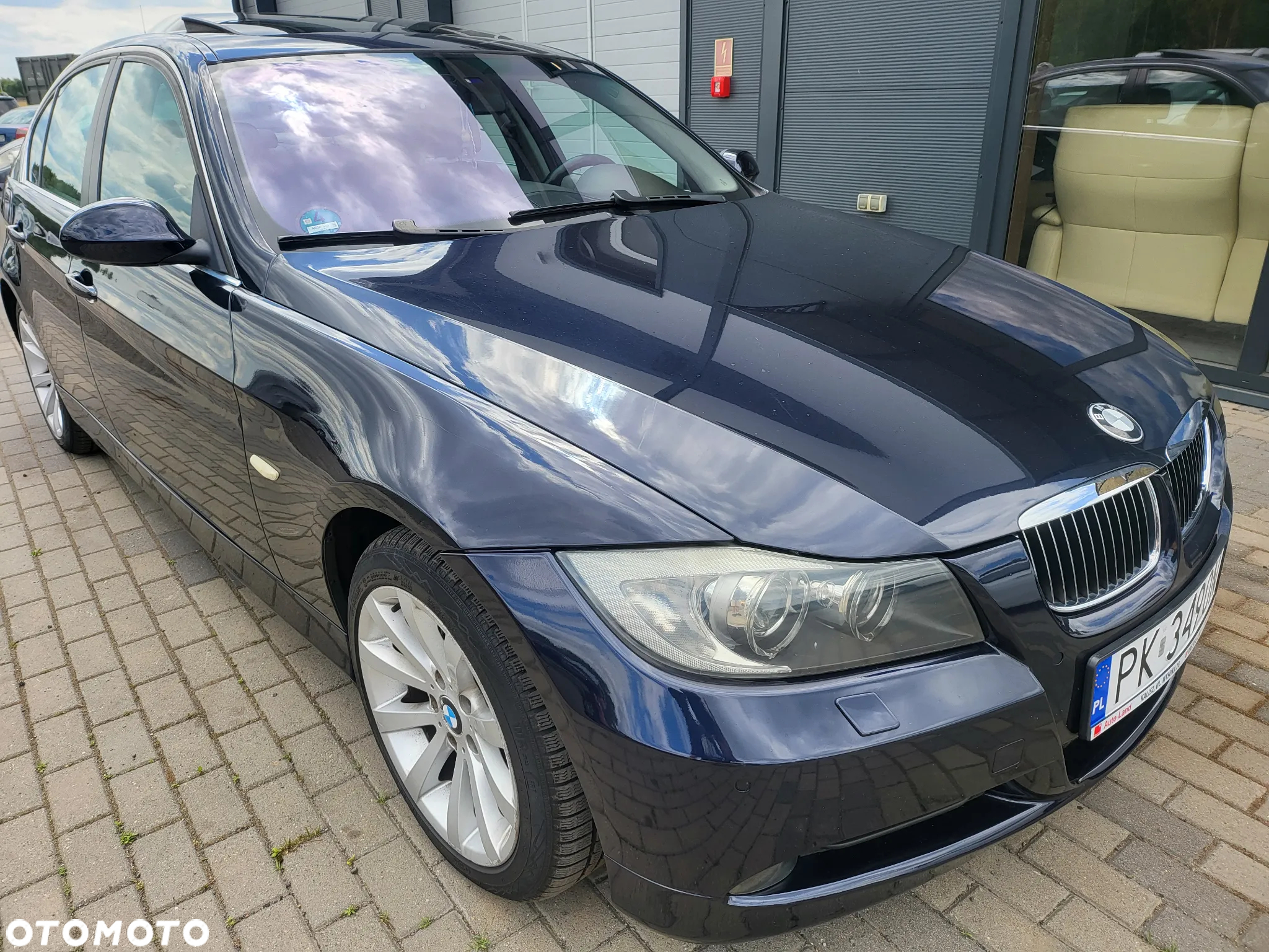 BMW Seria 3 325i - 33