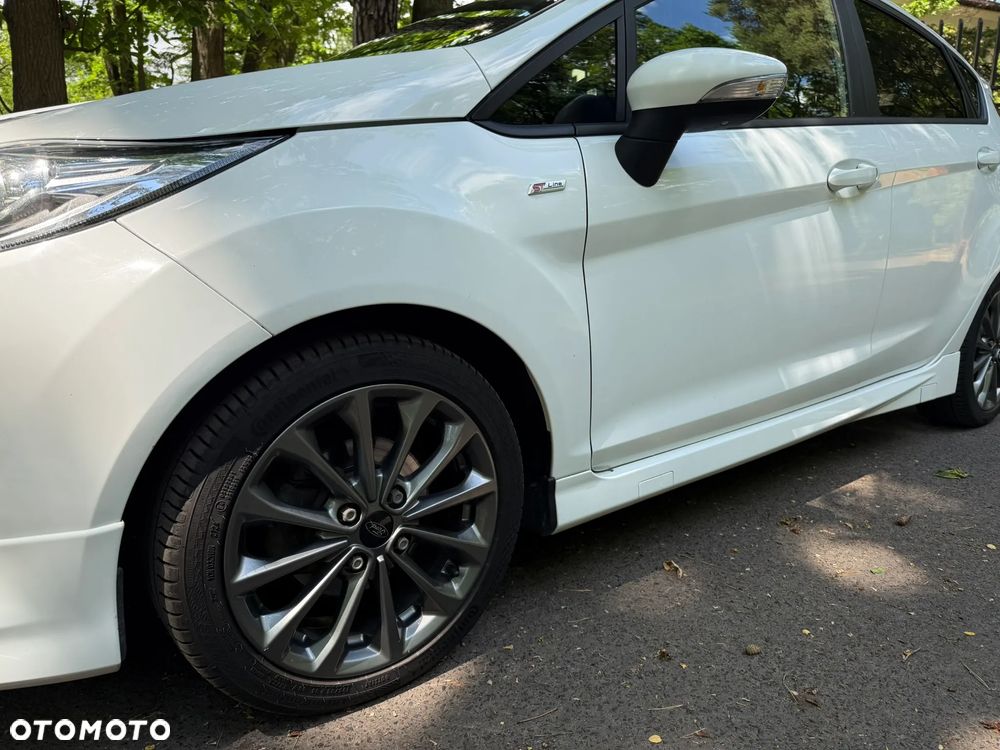 Ford Fiesta - 5