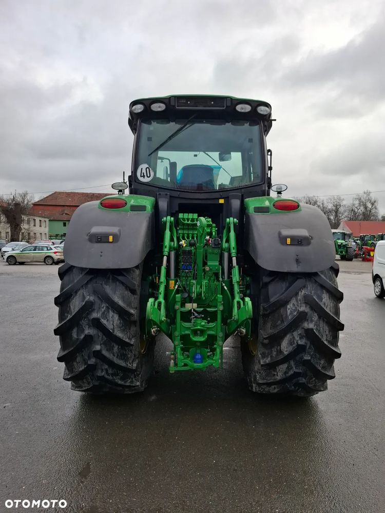John Deere 6250R - 6