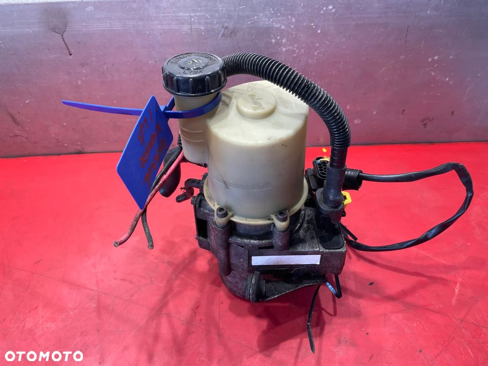 Renault KANGOO I  LIFT Pompa wspomagania 8200718096