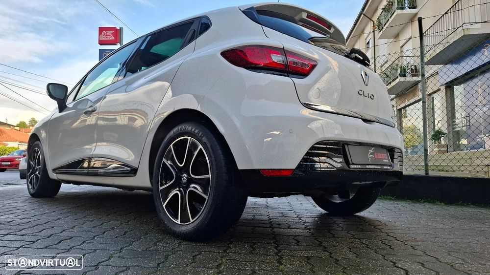 Renault Clio 1.5 dCi Dynamique S - 14