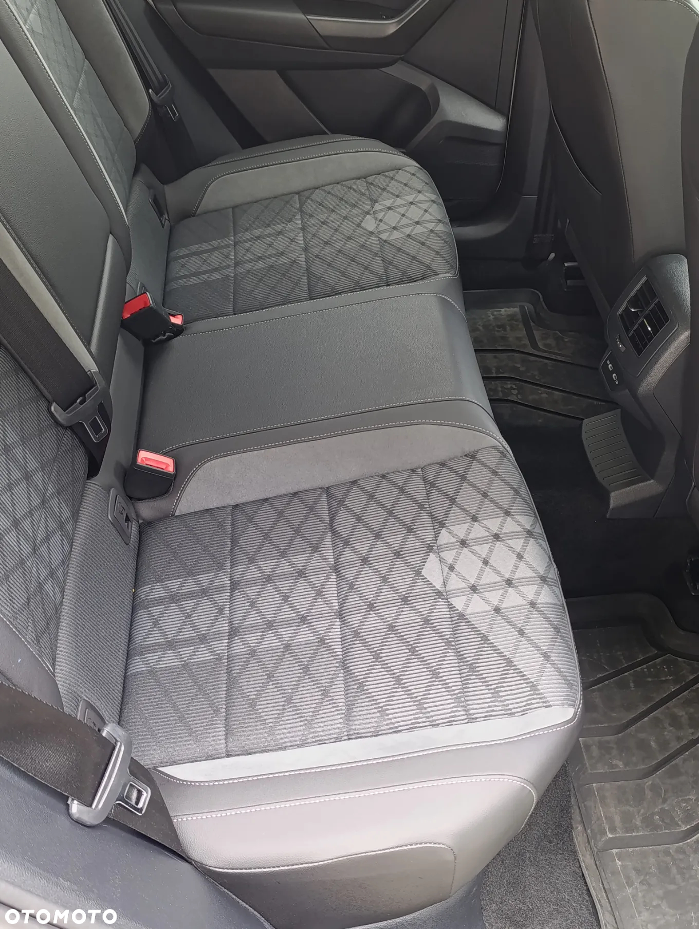 Volkswagen T-Roc 1.5 TSI R-Line DSG - 21