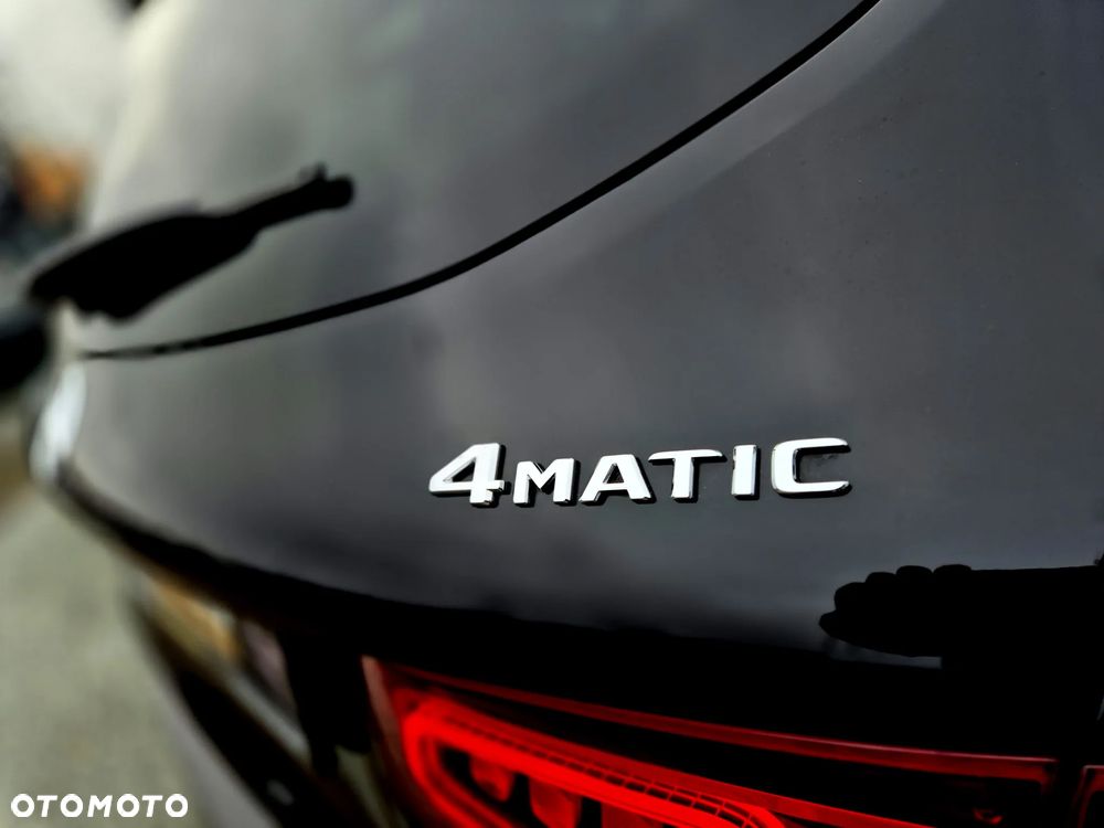 Mercedes-Benz GLC - 26