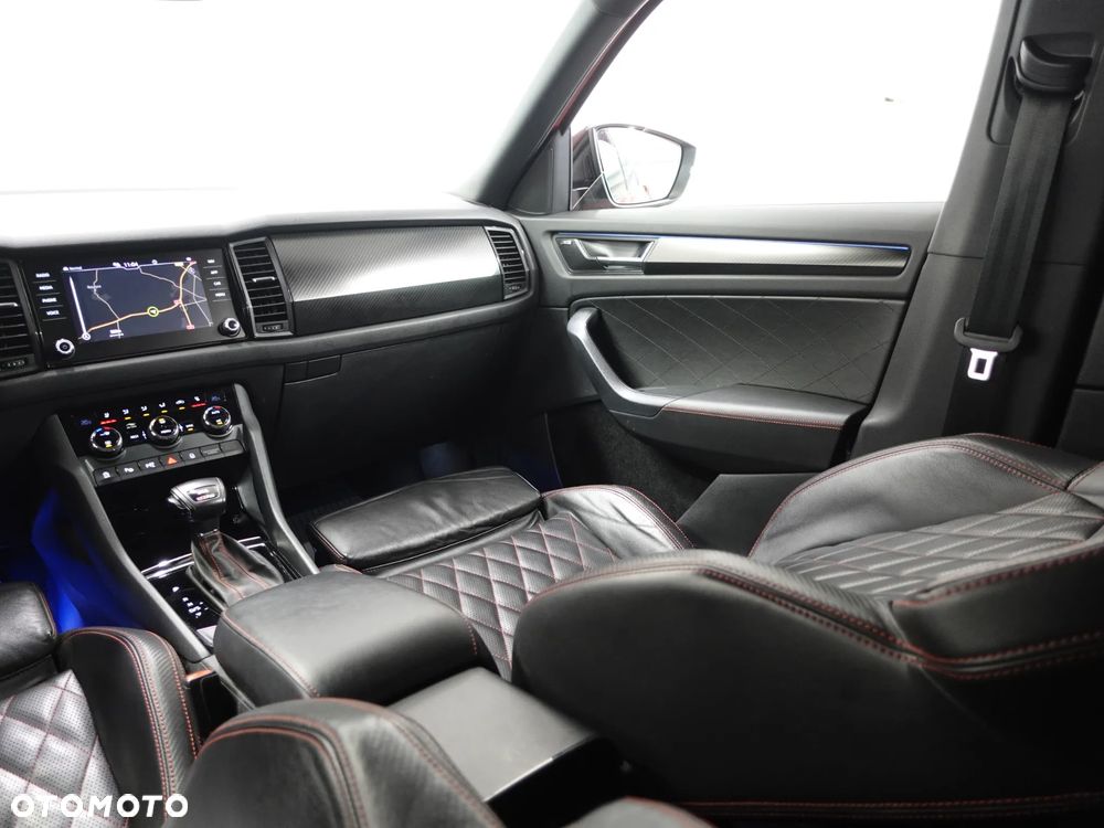 Skoda Kodiaq 2.0 Bi-TDI 4x4 RS DSG 7os - 37
