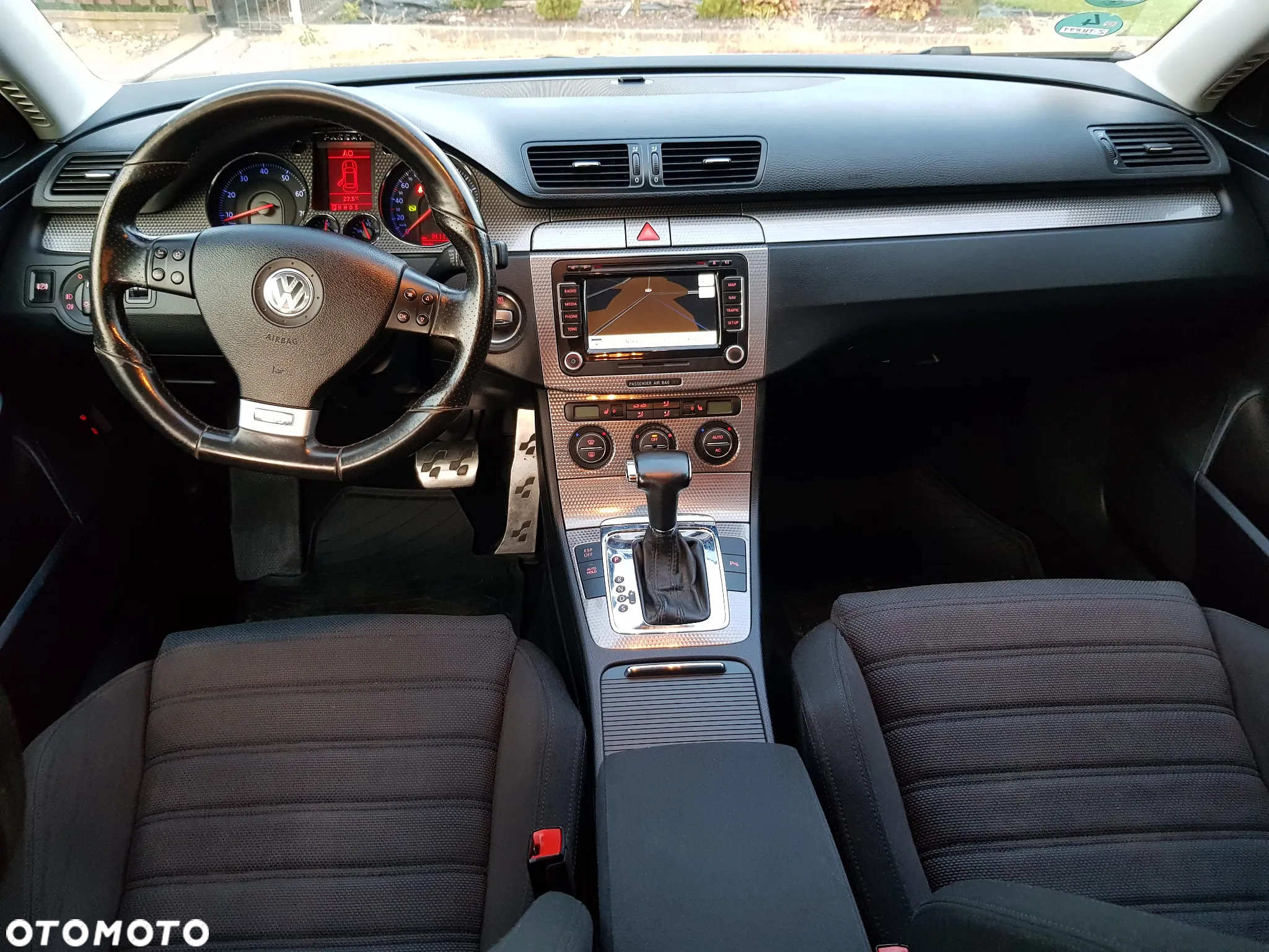 Volkswagen Passat Variant 1.8 TSI Automatik R-Line Edition - 9