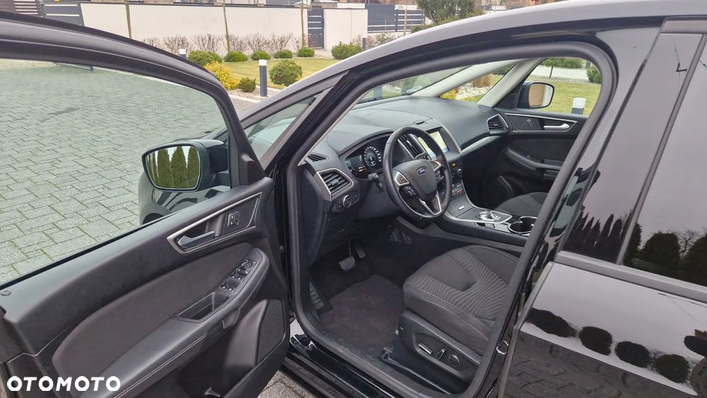 Ford S-Max 2.0 TDCi Titanium PowerShift - 12