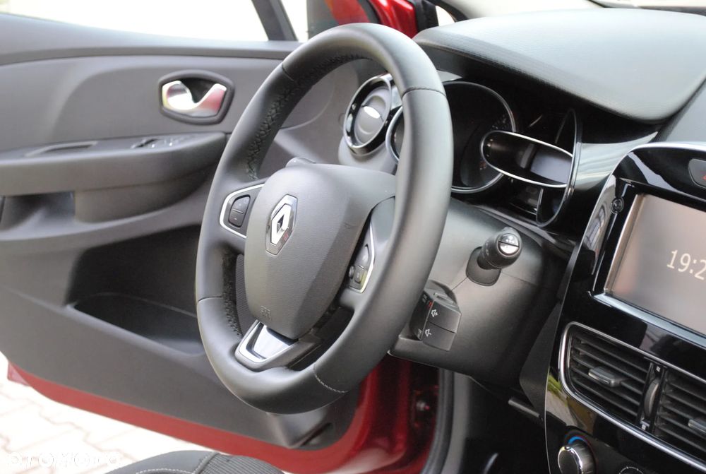 Renault Clio 1.2 16V 75 Business - 16
