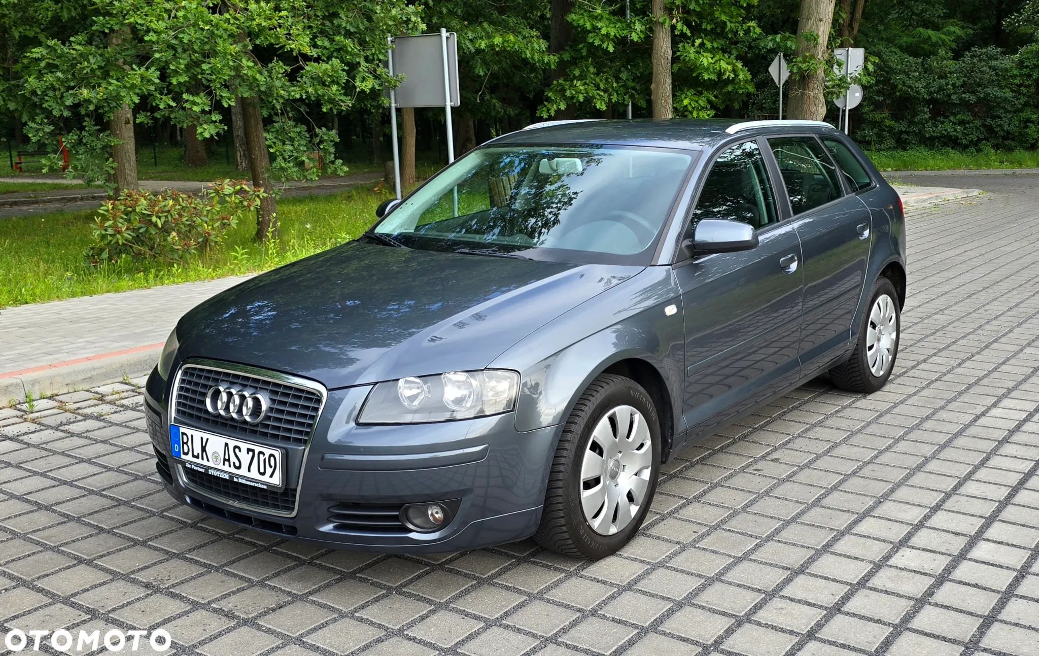 Audi A3 1.6 Attraction - 1