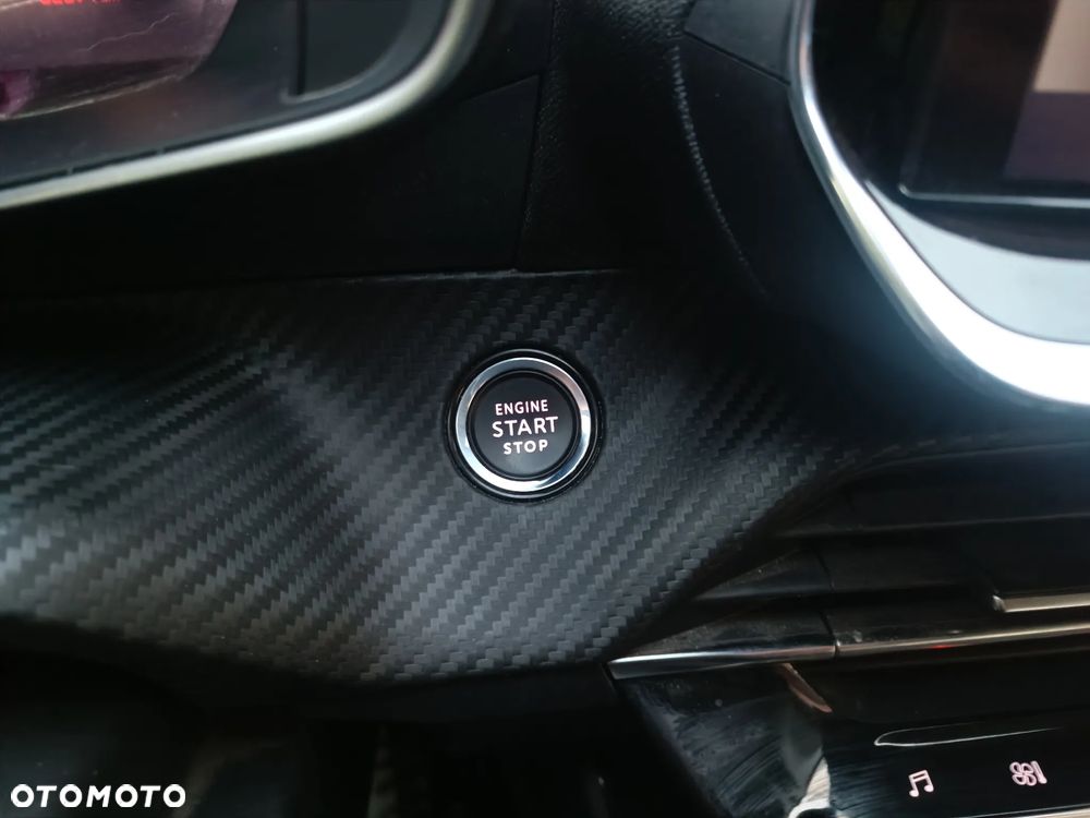 Peugeot 208 1.2 PureTech Allure S&S - 26