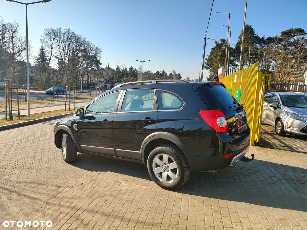 Chevrolet Captiva 2.4 4WD 7 Sitzer LT - 13