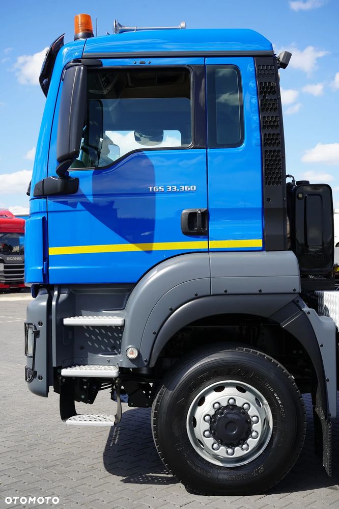 MAN TGS / 33.360  / 6 X 6  / E 6 / HAKOWIEC / MANUAL - 36