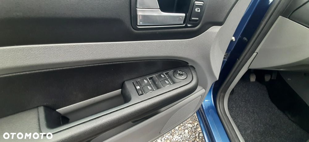 Ford Focus - 25