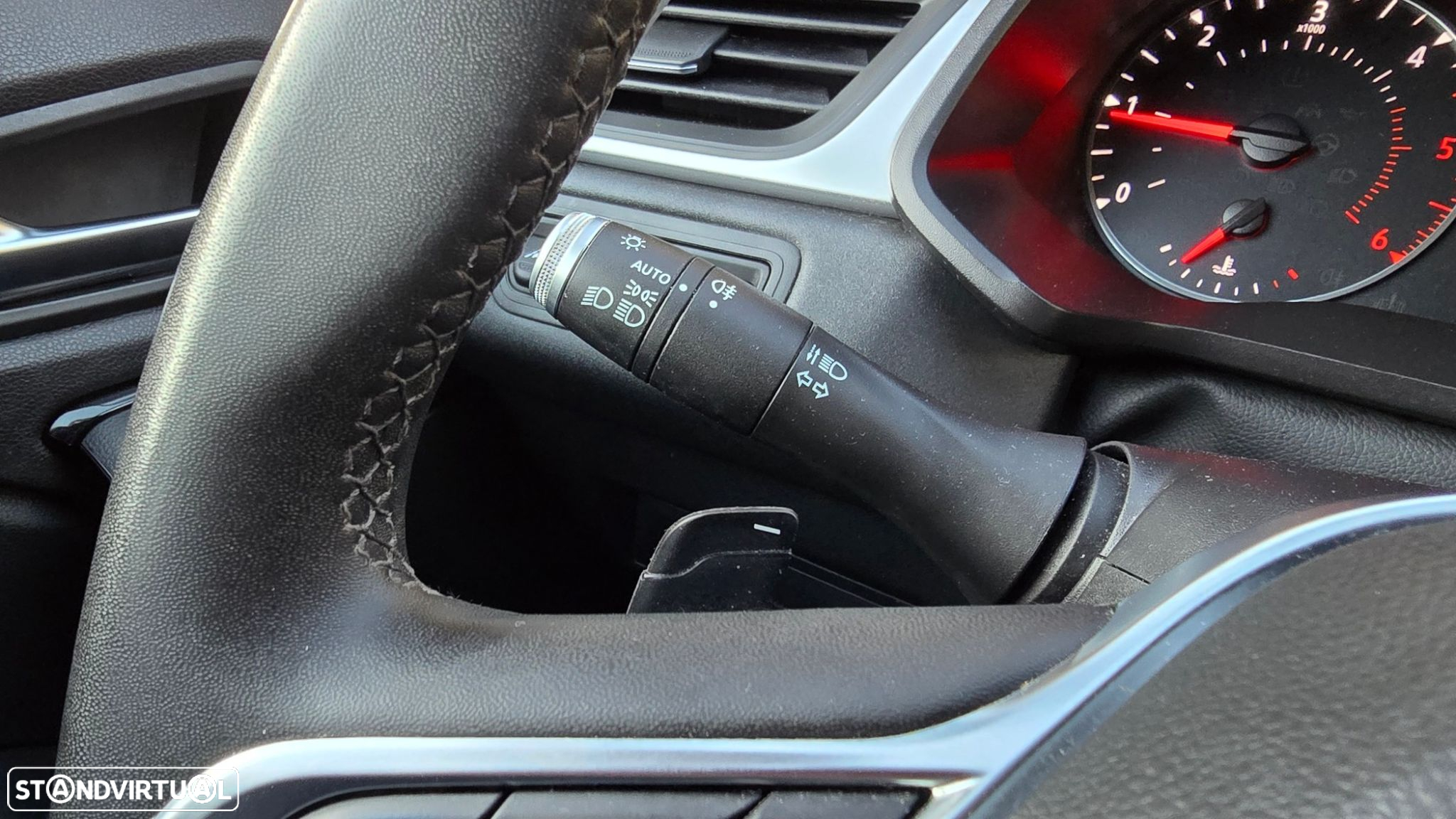 Renault Captur - 14