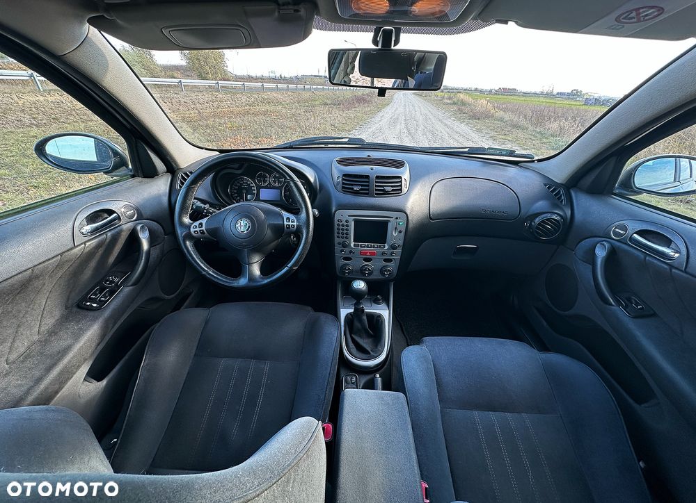 Alfa Romeo 147 - 3
