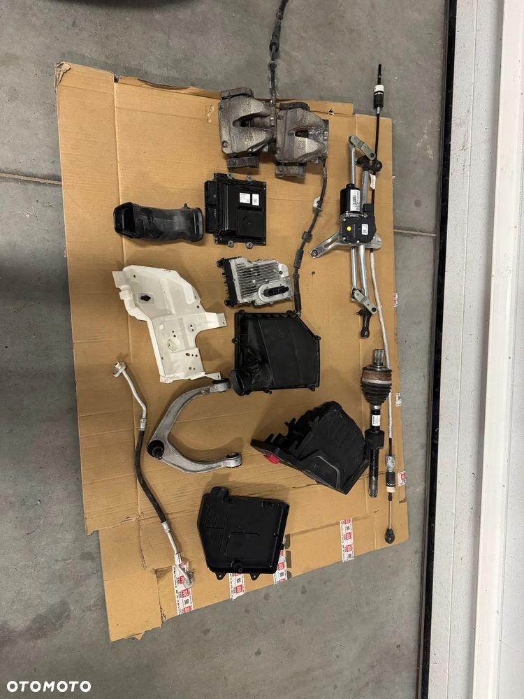 VOLVO XC90 II XC60 II S90 V90 MODUŁ STEROWNIK AKUMULATORA regulator 32300277