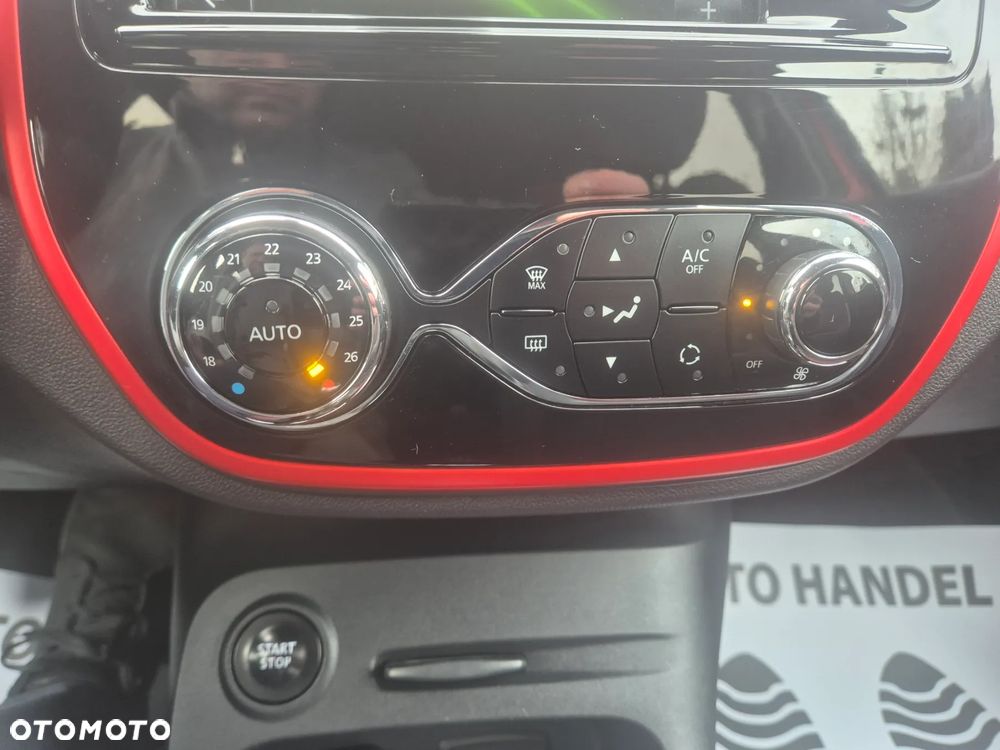 Renault Captur - 25